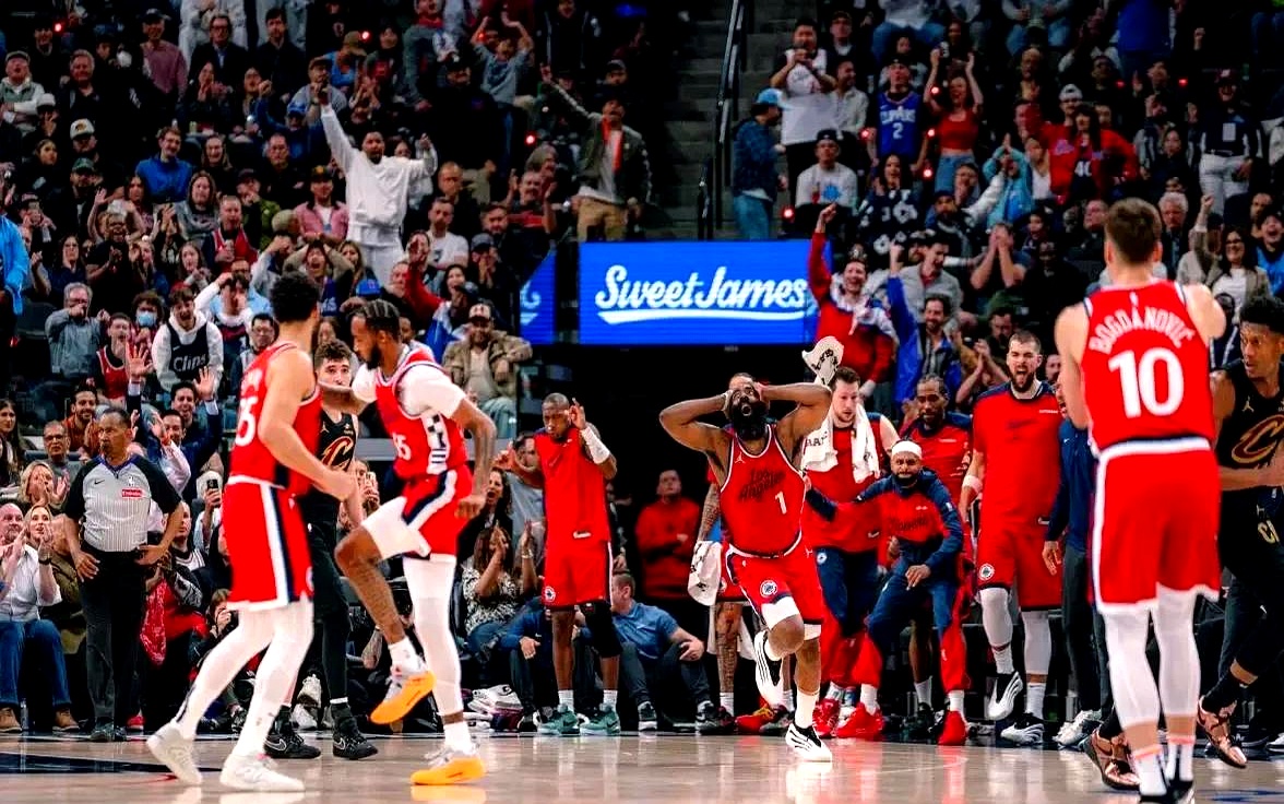 开云体育娱乐-快船擒下活塞，哈雷尔威廉姆斯合砍30+得分的简单介绍