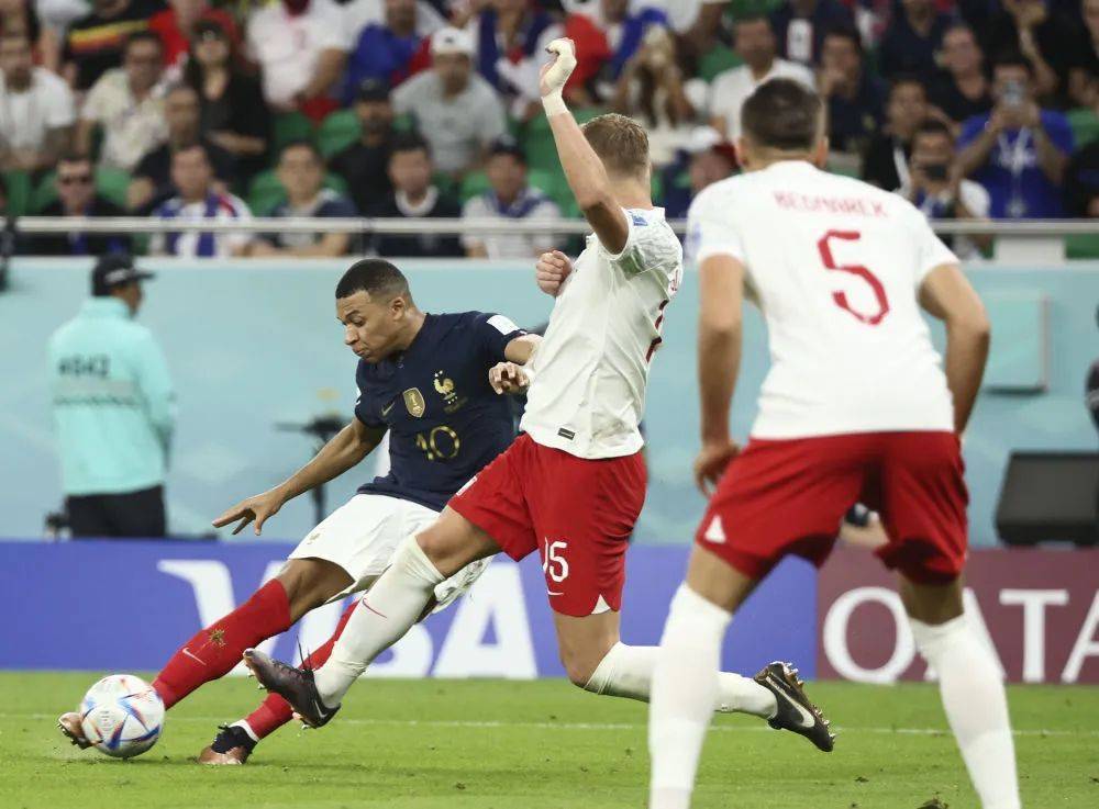 俄罗斯击败塞内加尔，锁定男足八强