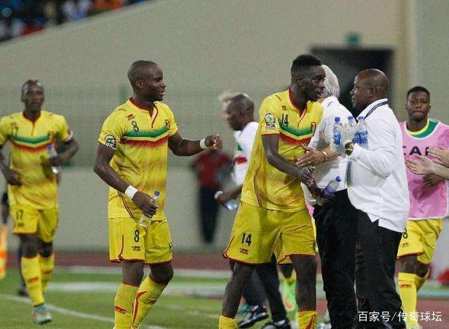 关于阿尔及利亚客场不敌突尼斯，遭遇挫折的信息