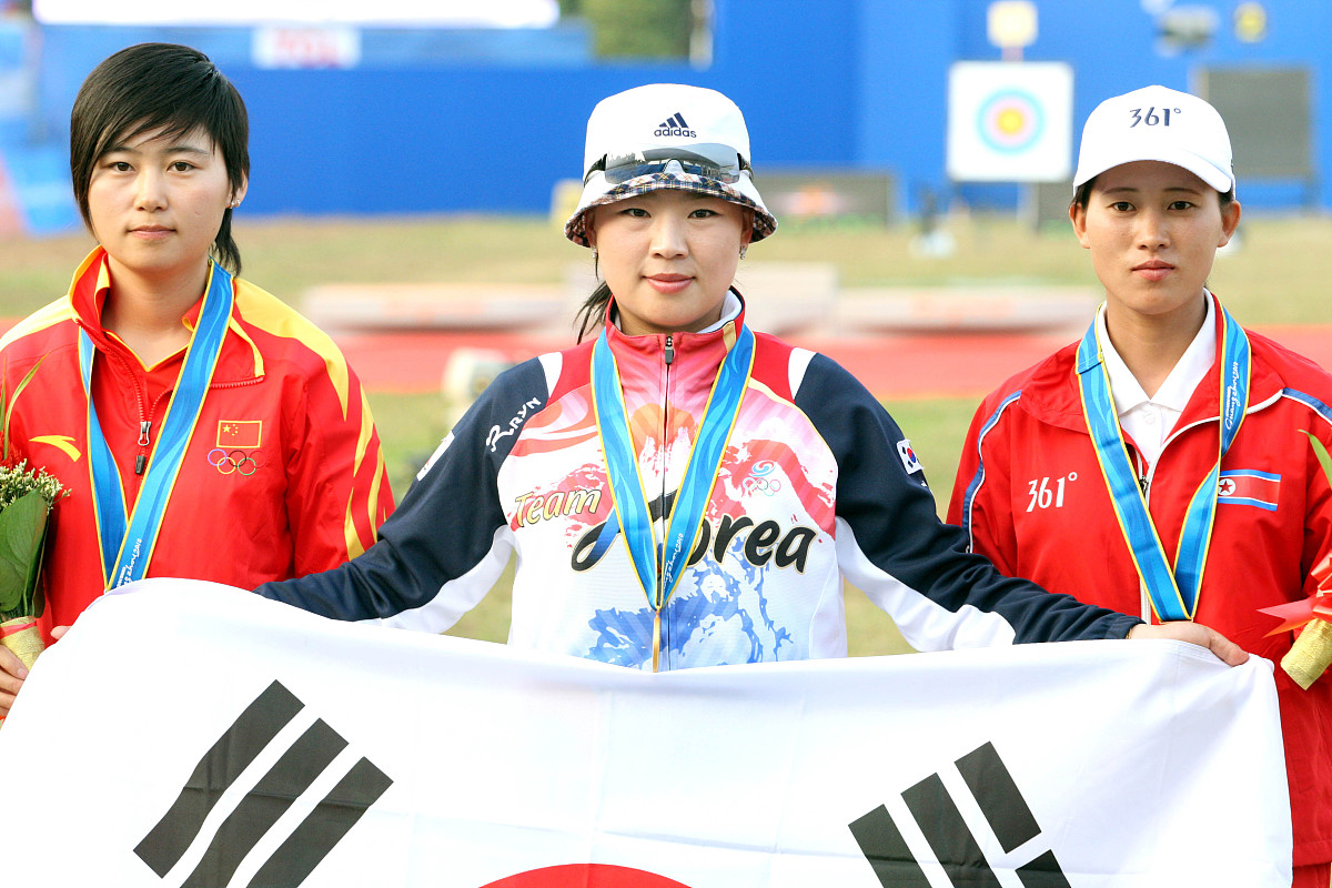 韩国跆拳道运动员多次取胜，斩获金牌